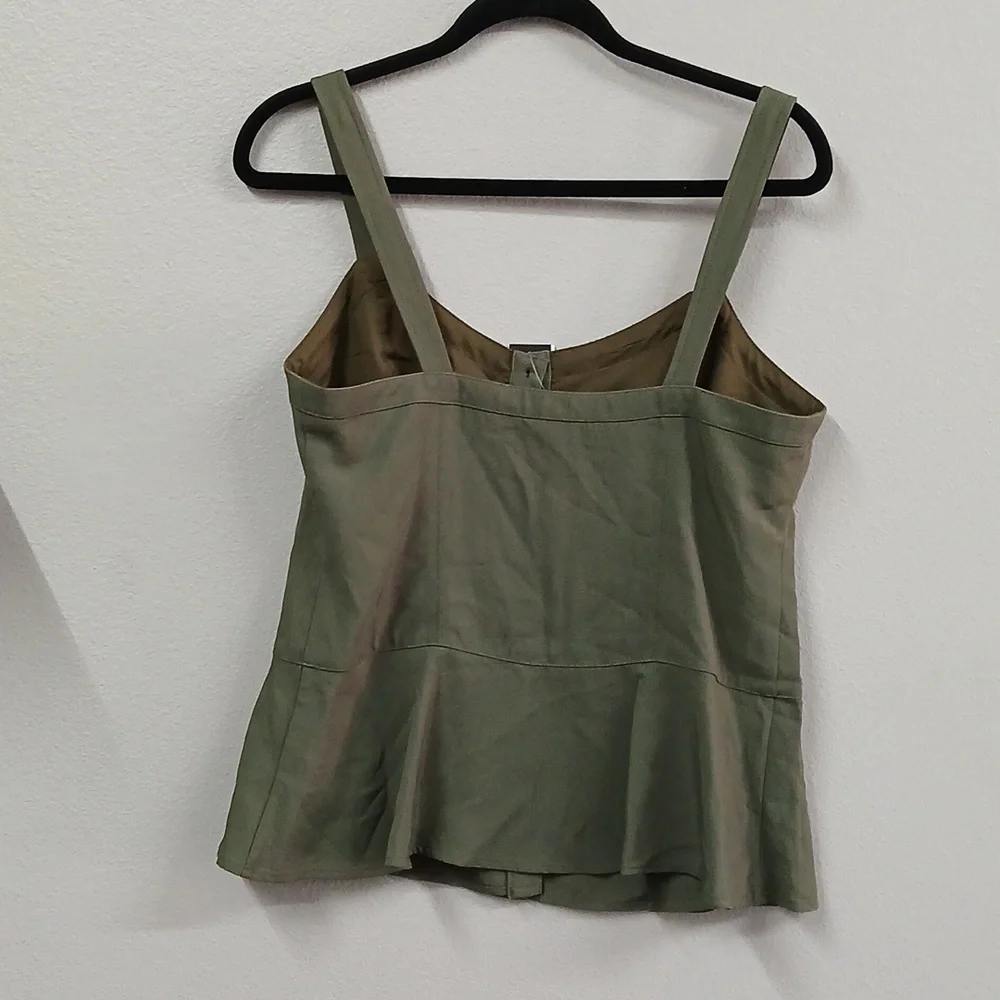 NWT Banana Republic  Button Up Tank Flare Sleeveless Green Size 8 - Picture 8 of 8